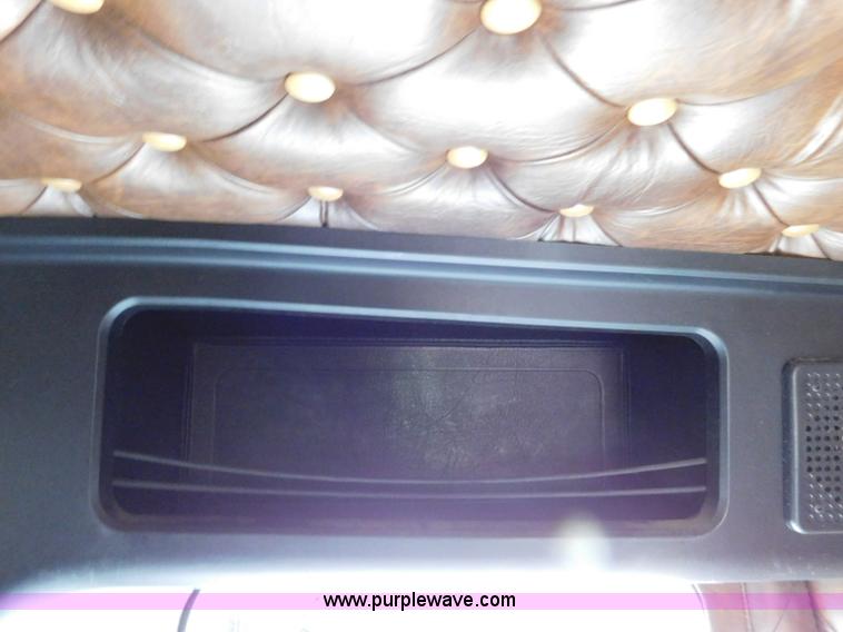 image for item L5842 1993 Kenworth W900 semi truck