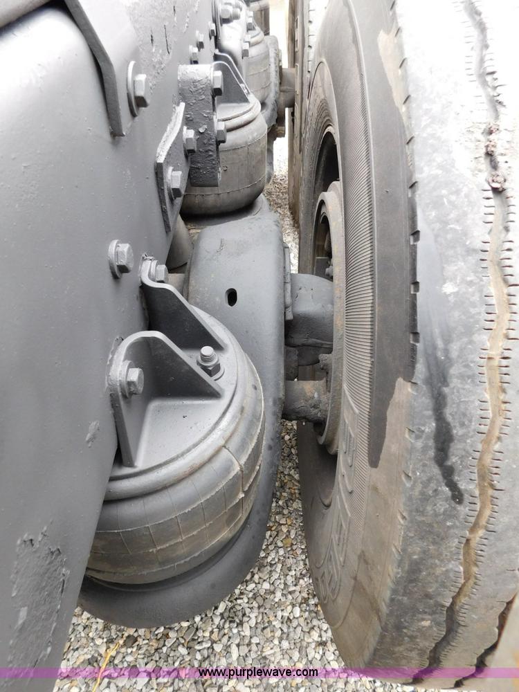 image for item L5842 1993 Kenworth W900 semi truck