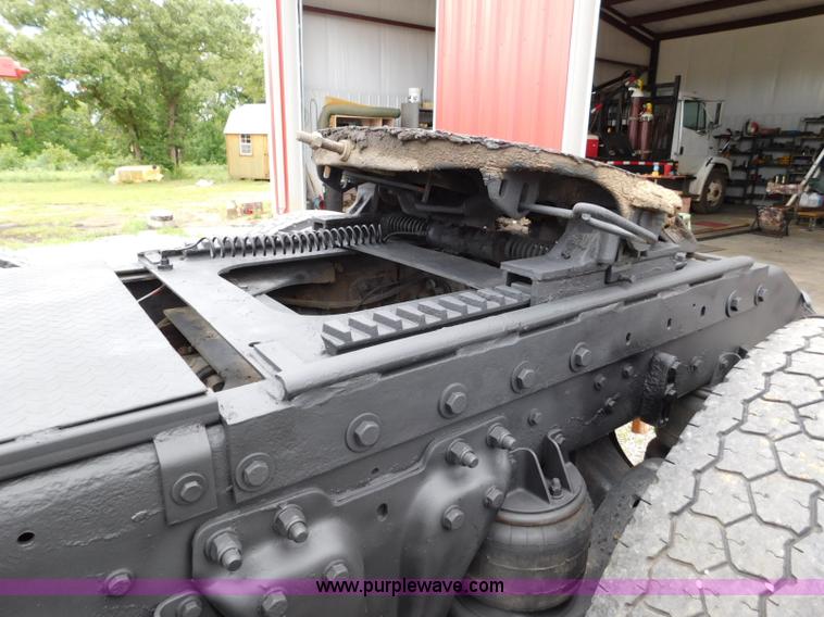 image for item L5842 1993 Kenworth W900 semi truck