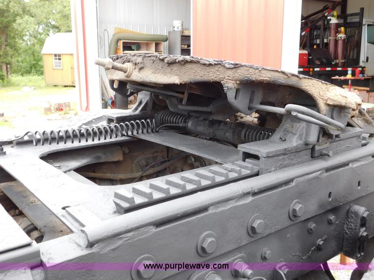 image for item L5842 1993 Kenworth W900 semi truck