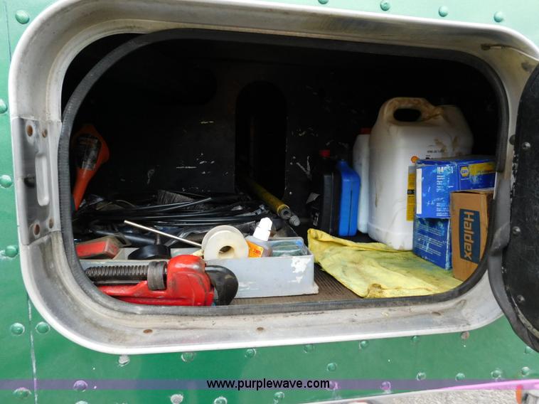 image for item L5842 1993 Kenworth W900 semi truck