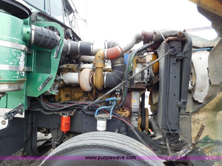 image for item L5842 1993 Kenworth W900 semi truck