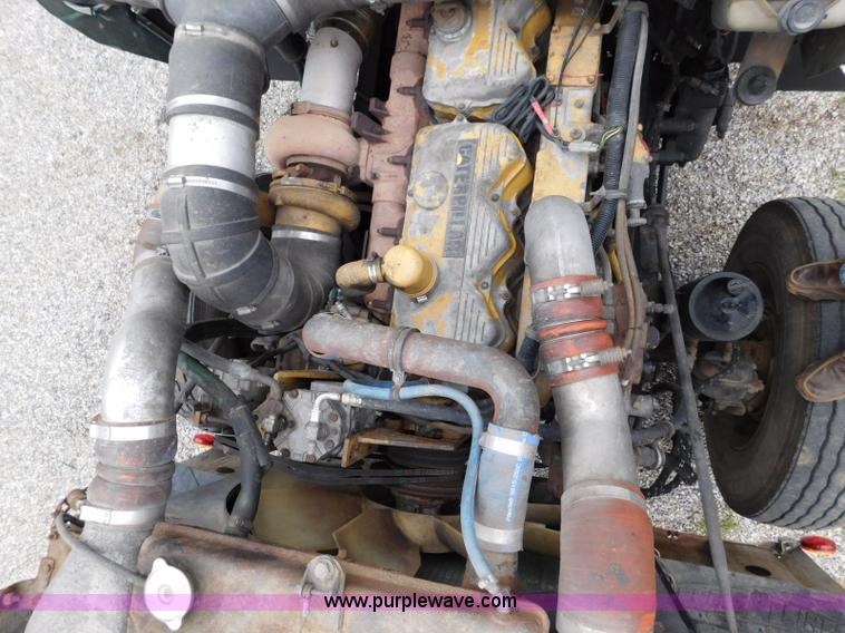 image for item L5842 1993 Kenworth W900 semi truck