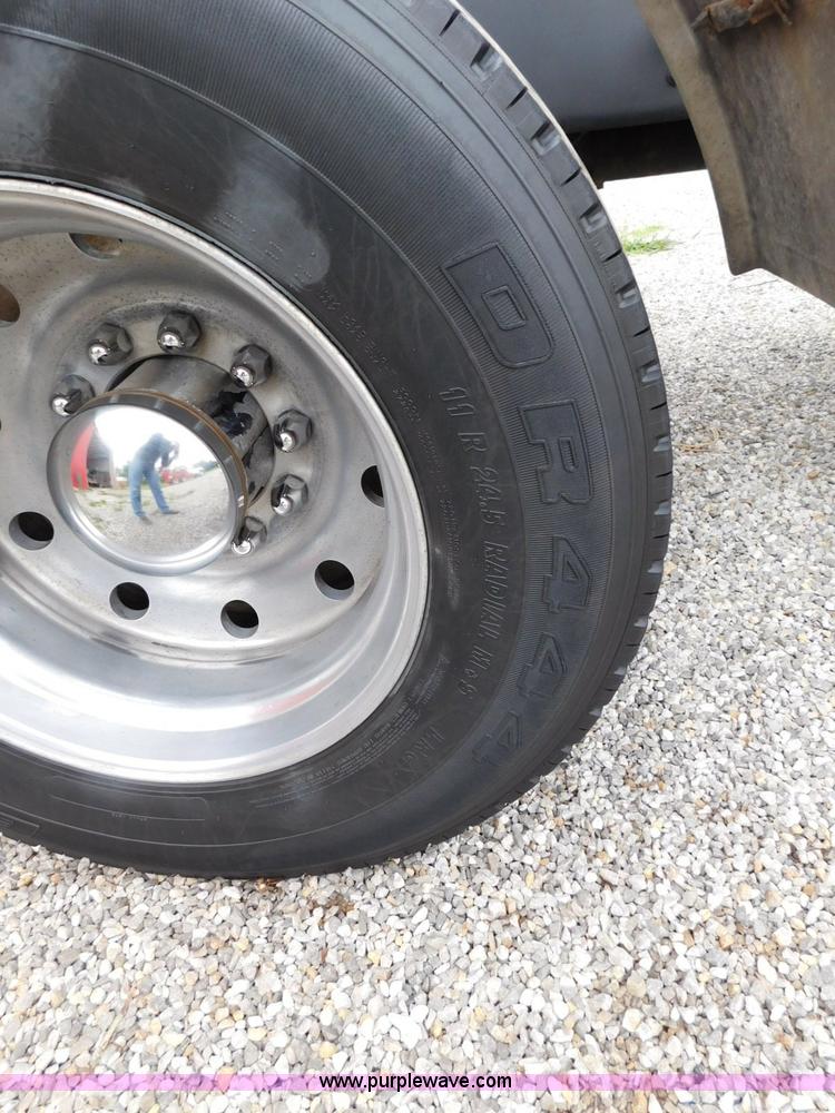 image for item L5842 1993 Kenworth W900 semi truck