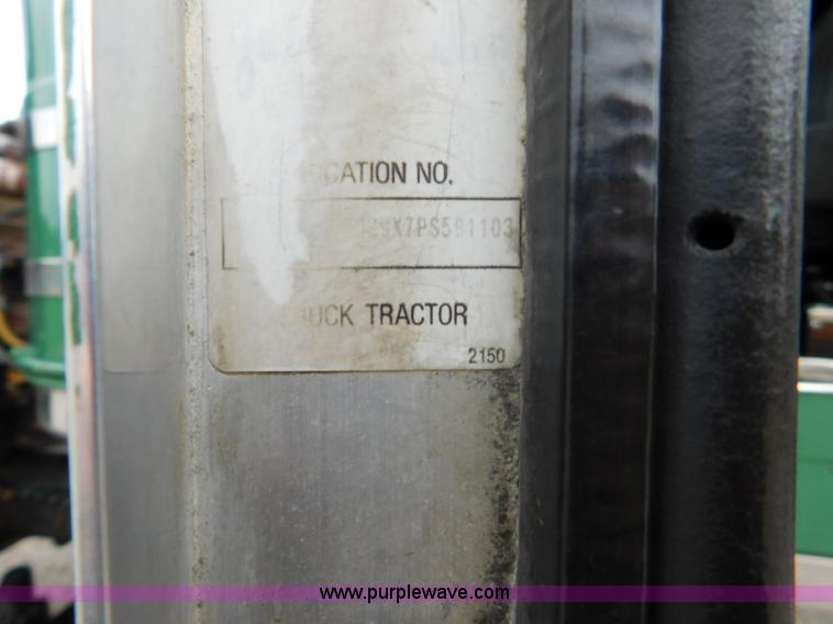 image for item L5842 1993 Kenworth W900 semi truck