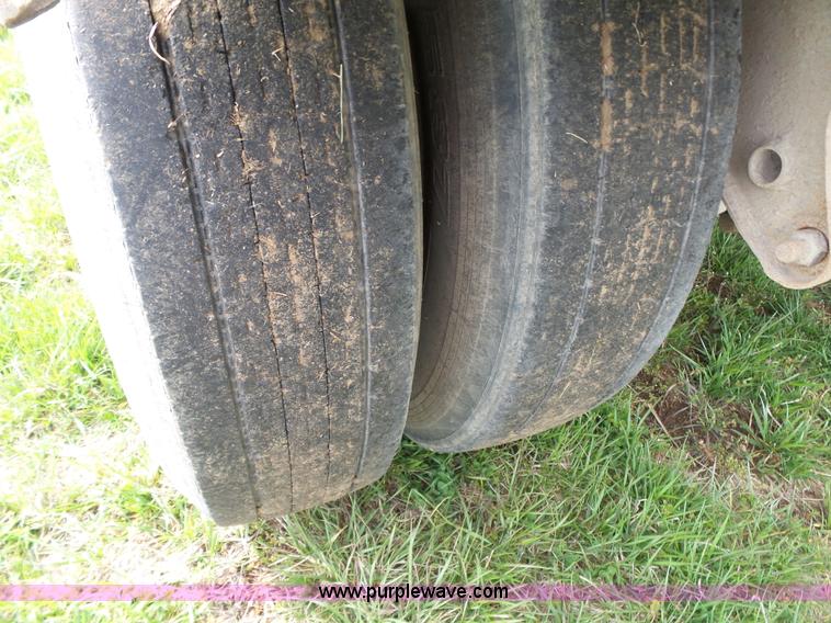 image for item L6324 1979 tank trailer