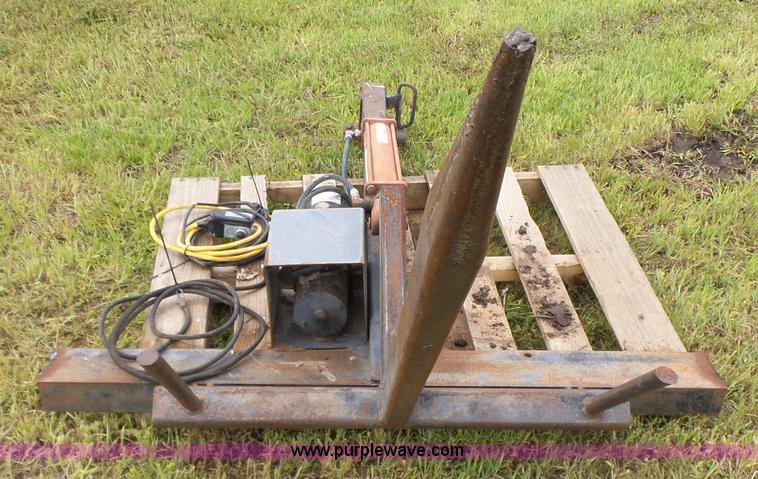 image for item BR9347 Bale spear