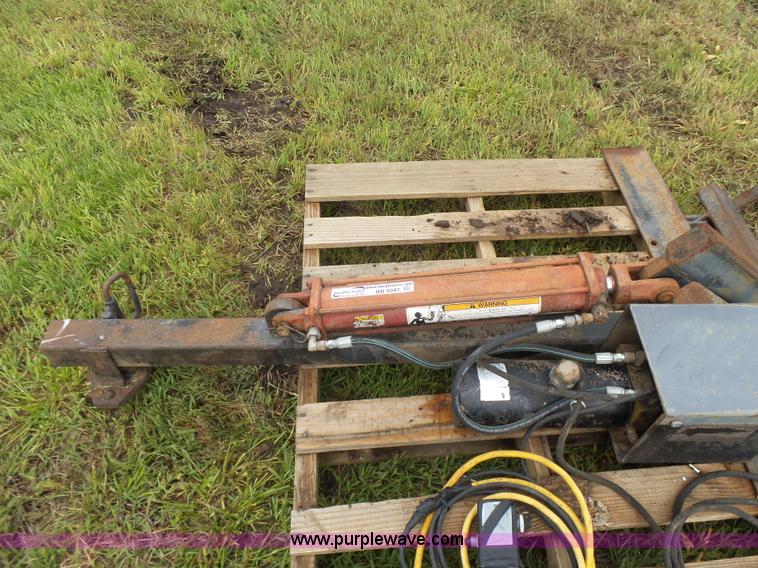 image for item BR9347 Bale spear