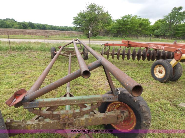 image for item BR9349 John Deere header trailer