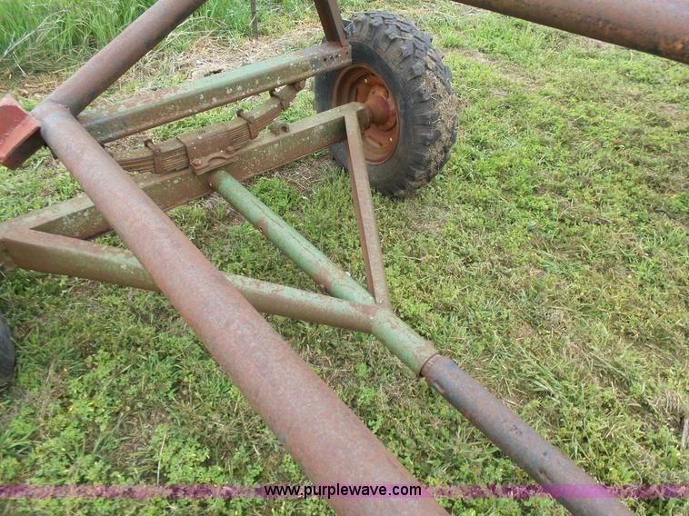 image for item BR9349 John Deere header trailer