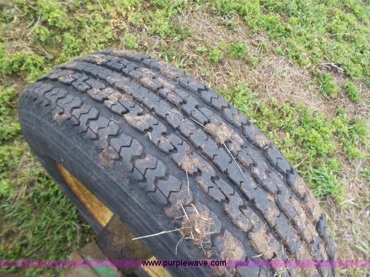 image for item BR9349 John Deere header trailer