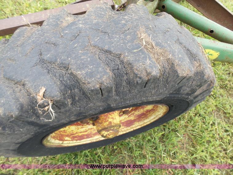 image for item BR9349 John Deere header trailer