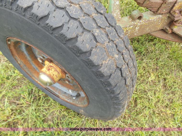 image for item BR9349 John Deere header trailer