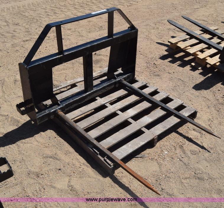 Land Pride BS23 skid steer hay forks in Kinsley, KS Item BW9934 sold