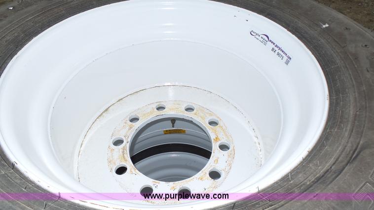 image for item BX9075 (4) Alliance 700/40-2.5 flotation 331 tires