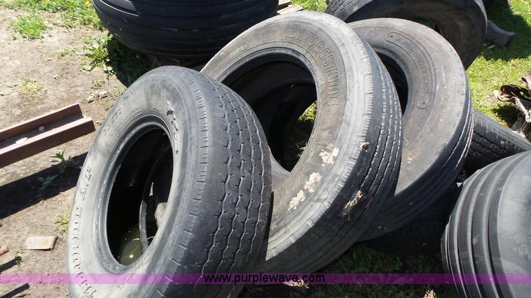 image for item BX9082 (7) tires