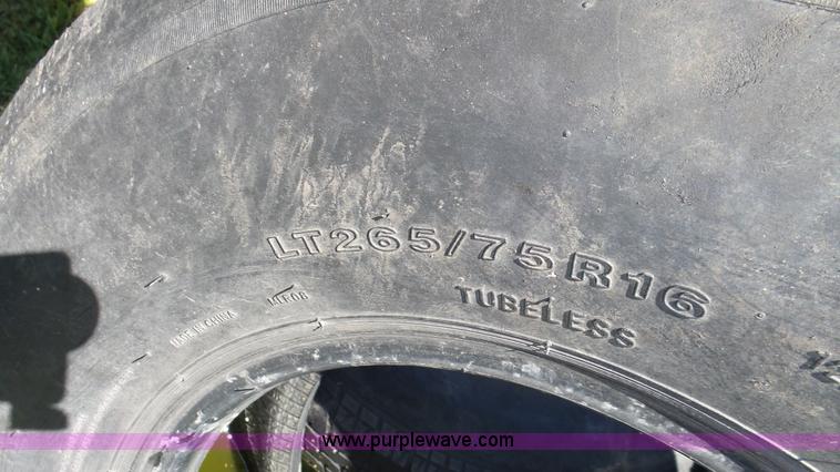 image for item BX9082 (7) tires