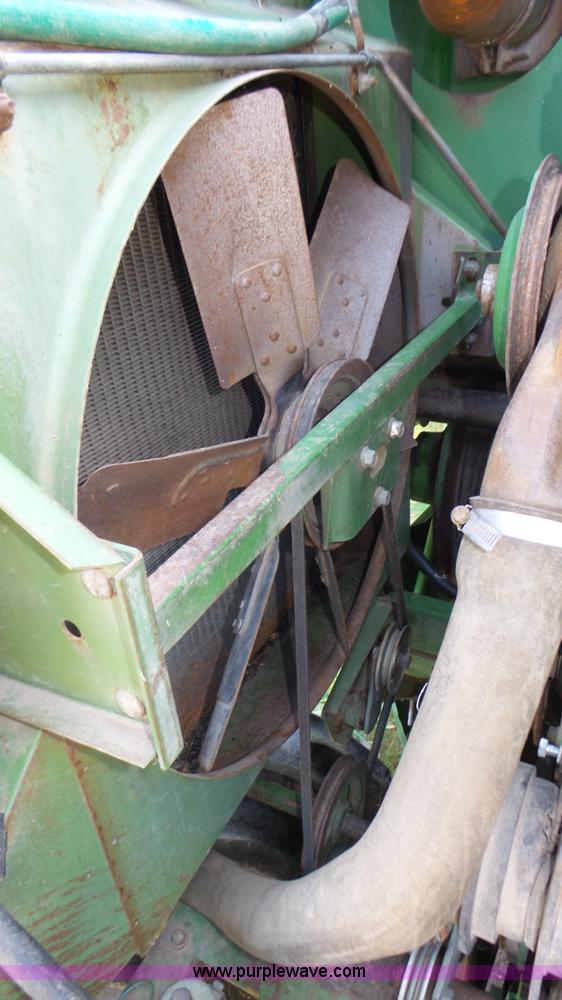 image for item BX9084 John Deere 466 six cylinder turbo diesel engine