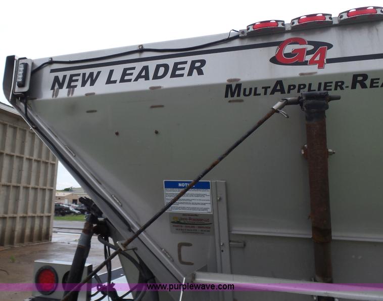 image for item BY9266 New Leader L4000G4 multi-applicator spreader bed