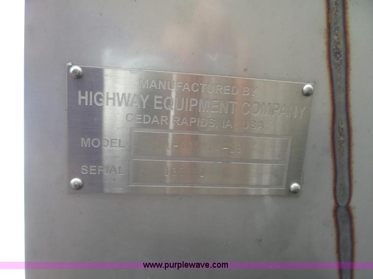 image for item BY9266 New Leader L4000G4 multi-applicator spreader bed