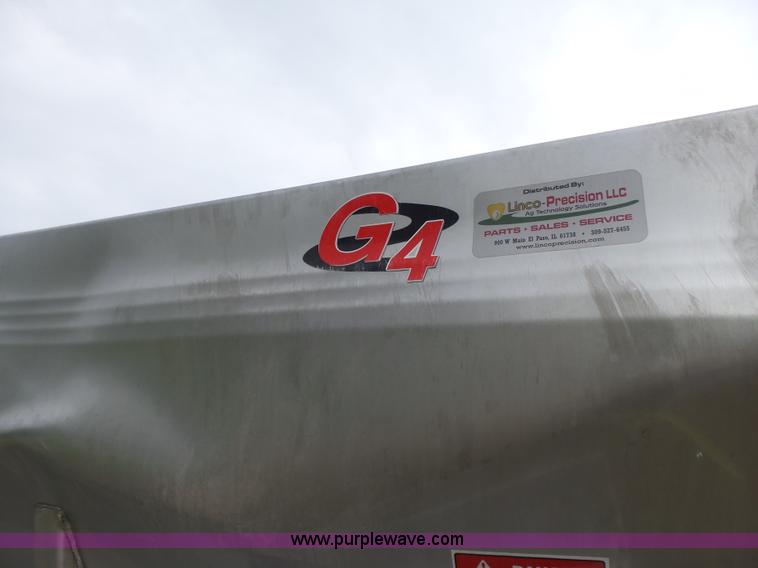 image for item BY9266 New Leader L4000G4 multi-applicator spreader bed