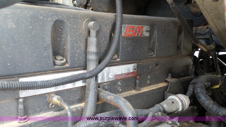 image for item BZ9157 2001 Sterling A9500 semi truck