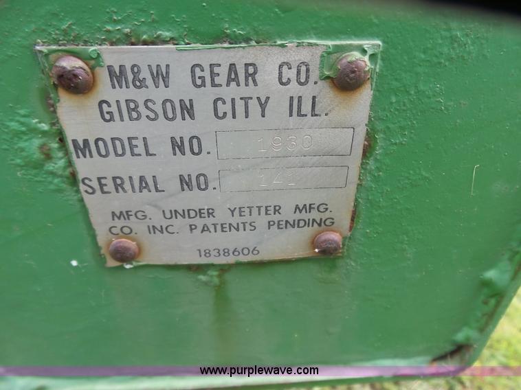 image for item BZ9556 MTW Gear 1930 rotary hoe