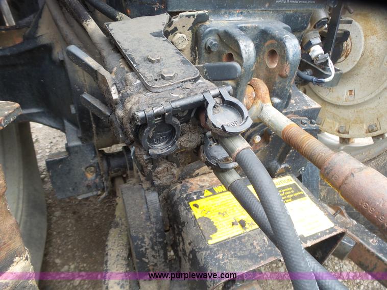 image for item BZ9557 Allis Chalmers 8010 tractor