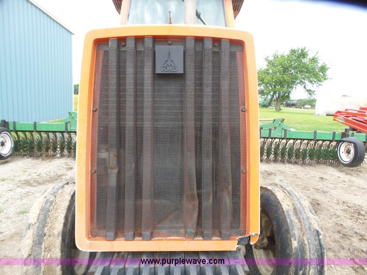 image for item BZ9557 Allis Chalmers 8010 tractor