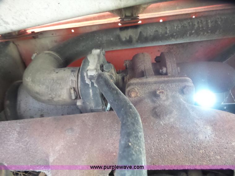 image for item BZ9557 Allis Chalmers 8010 tractor