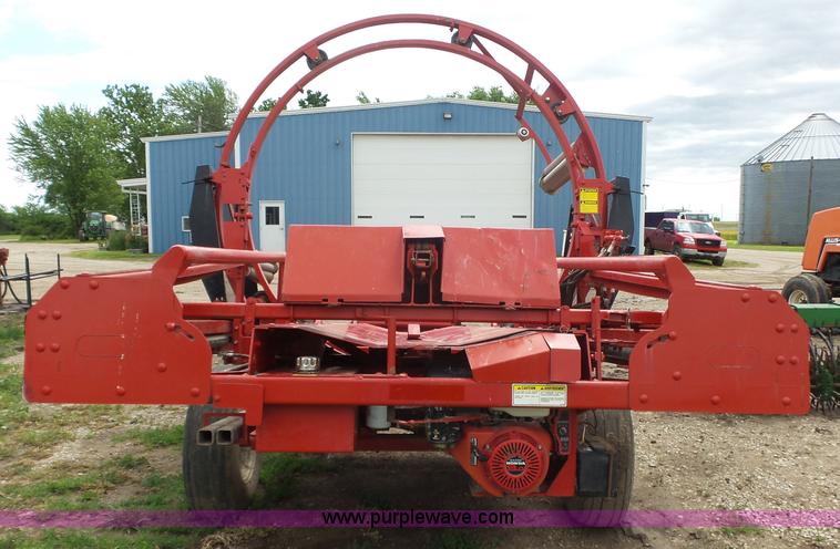 image for item BZ9558 Anderson RB9000 bale wrapper