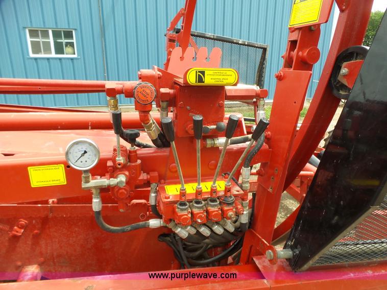 image for item BZ9558 Anderson RB9000 bale wrapper