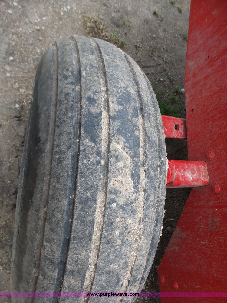 image for item BZ9558 Anderson RB9000 bale wrapper