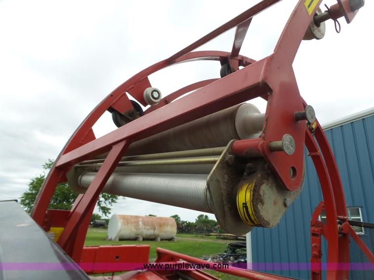 image for item BZ9558 Anderson RB9000 bale wrapper