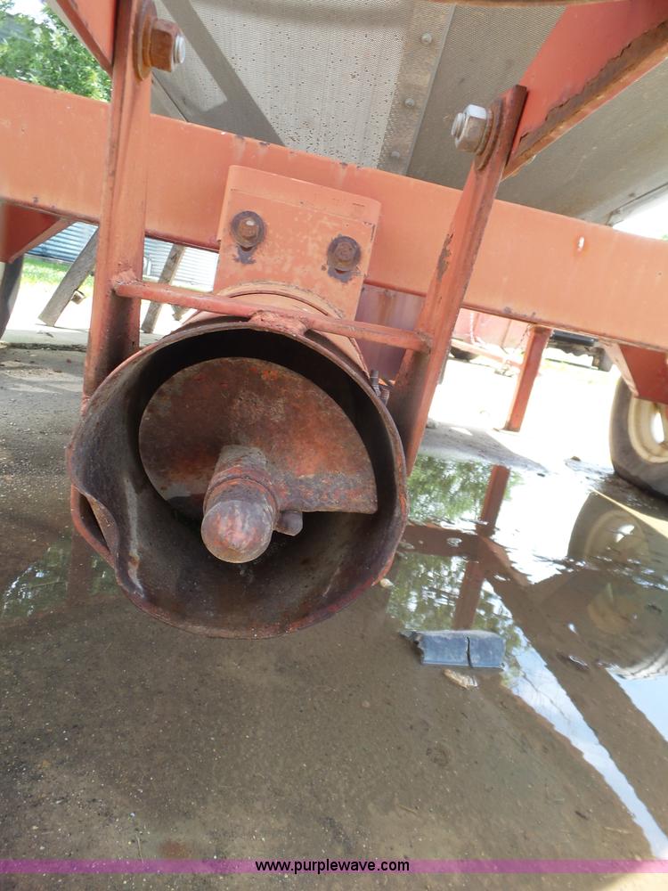 image for item BZ9561 GT 3802 grain dryer