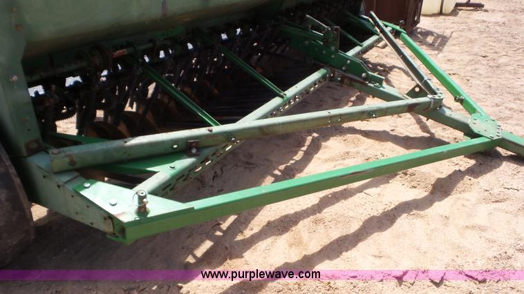 image for item CC9785 John Deere 8350 grain drill