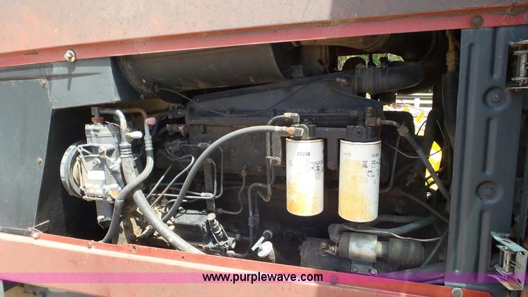 image for item CC9790 1982 International 5488 tractor