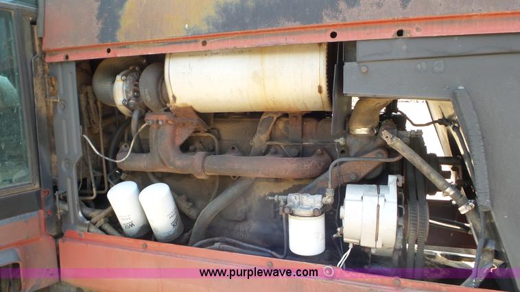 image for item CC9790 1982 International 5488 tractor