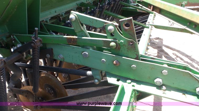 image for item CC9808 John Deere 8350 grain drill