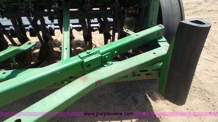 image for item CC9813 John Deere 8350 grain drill