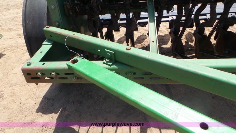 image for item CC9813 John Deere 8350 grain drill