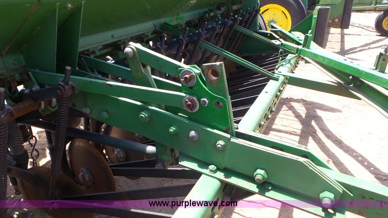image for item CC9813 John Deere 8350 grain drill