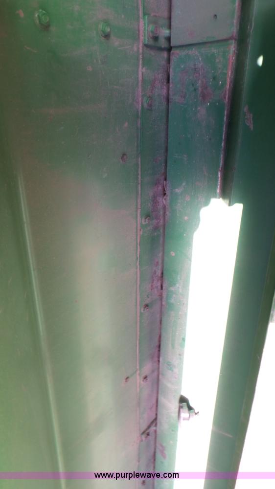 image for item CC9813 John Deere 8350 grain drill