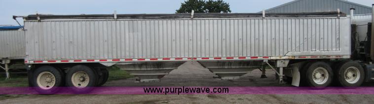 image for item I1985 1978 Trailmobile OVGH-5CAH grain trailer