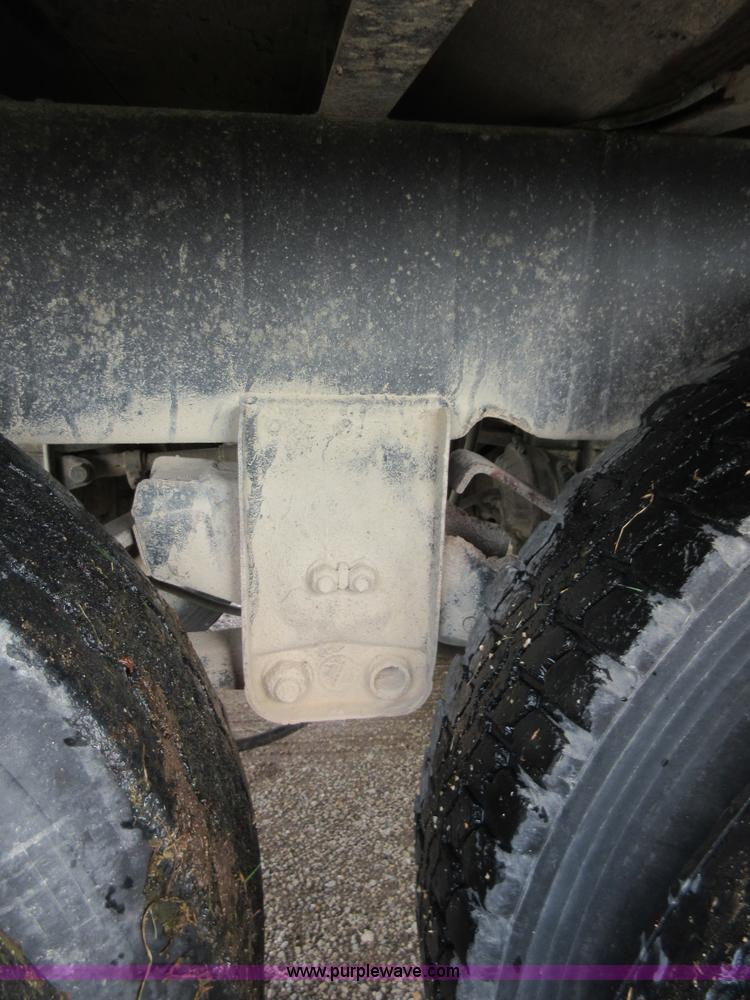 image for item I1985 1978 Trailmobile OVGH-5CAH grain trailer