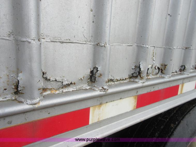 image for item I1985 1978 Trailmobile OVGH-5CAH grain trailer