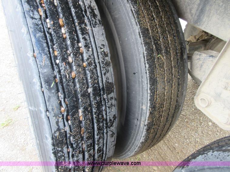 image for item I1985 1978 Trailmobile OVGH-5CAH grain trailer