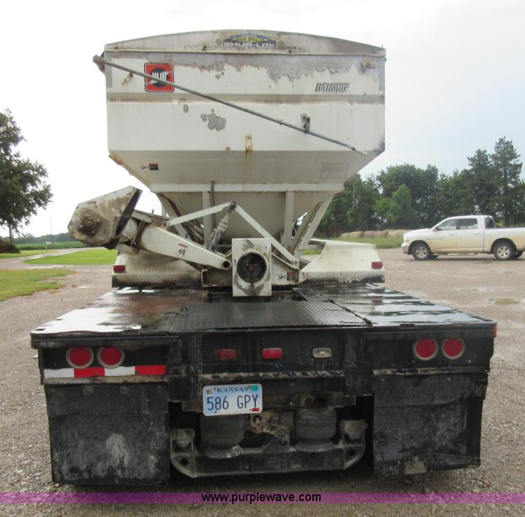 image for item I1989 1978 Transport Systems Inc drop deck trailer