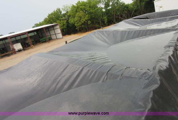 image for item I1989 1978 Transport Systems Inc drop deck trailer