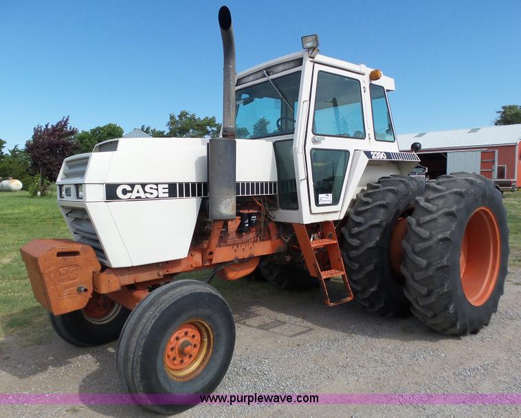image for item J6059 1980 Case 2390 tractor